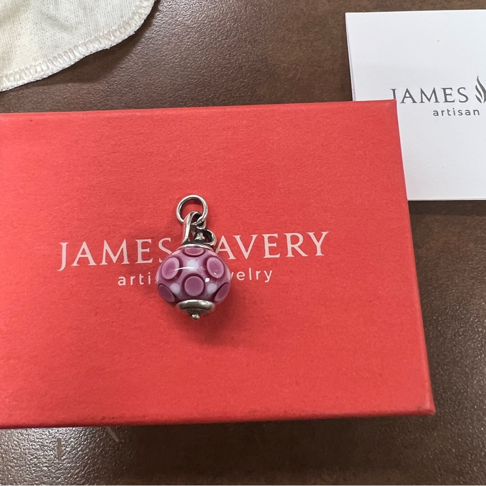 RETIRED JAMES AVERY PINK ART GLASS